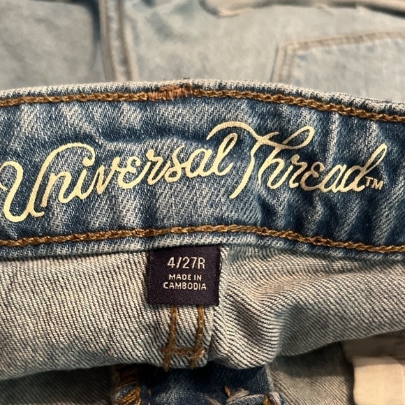 Universal‎ Thread High Rise Shortie Jean Shorts Size 4/27R - Picture 3 of 4